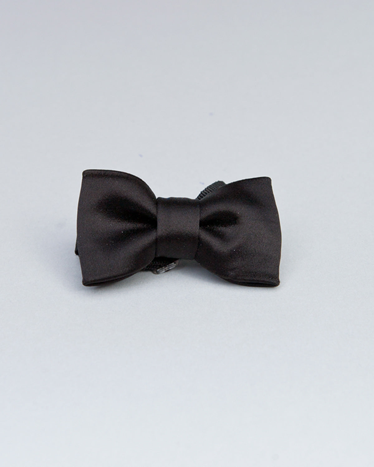 Bowtie Italian Black Satin